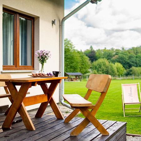 Apartamenty Czerwony Dworek - Duzy Teren Zielony, Plac Zabaw, Miejsce Na Grilla I Staw Z Mozliwoscia Wedkowania, Boisko Мыслаковице Экстерьер фото