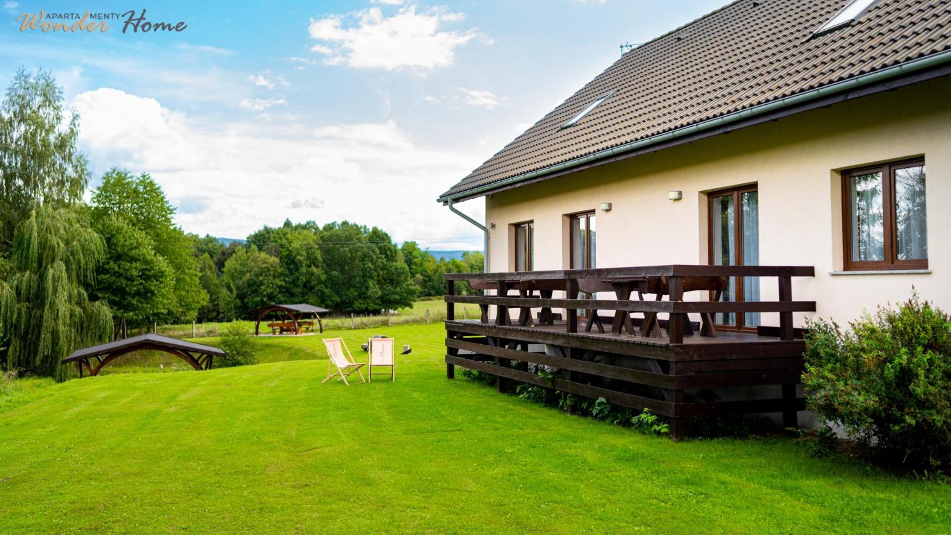 Apartamenty Czerwony Dworek - Duzy Teren Zielony, Plac Zabaw, Miejsce Na Grilla I Staw Z Mozliwoscia Wedkowania, Boisko Мыслаковице Экстерьер фото