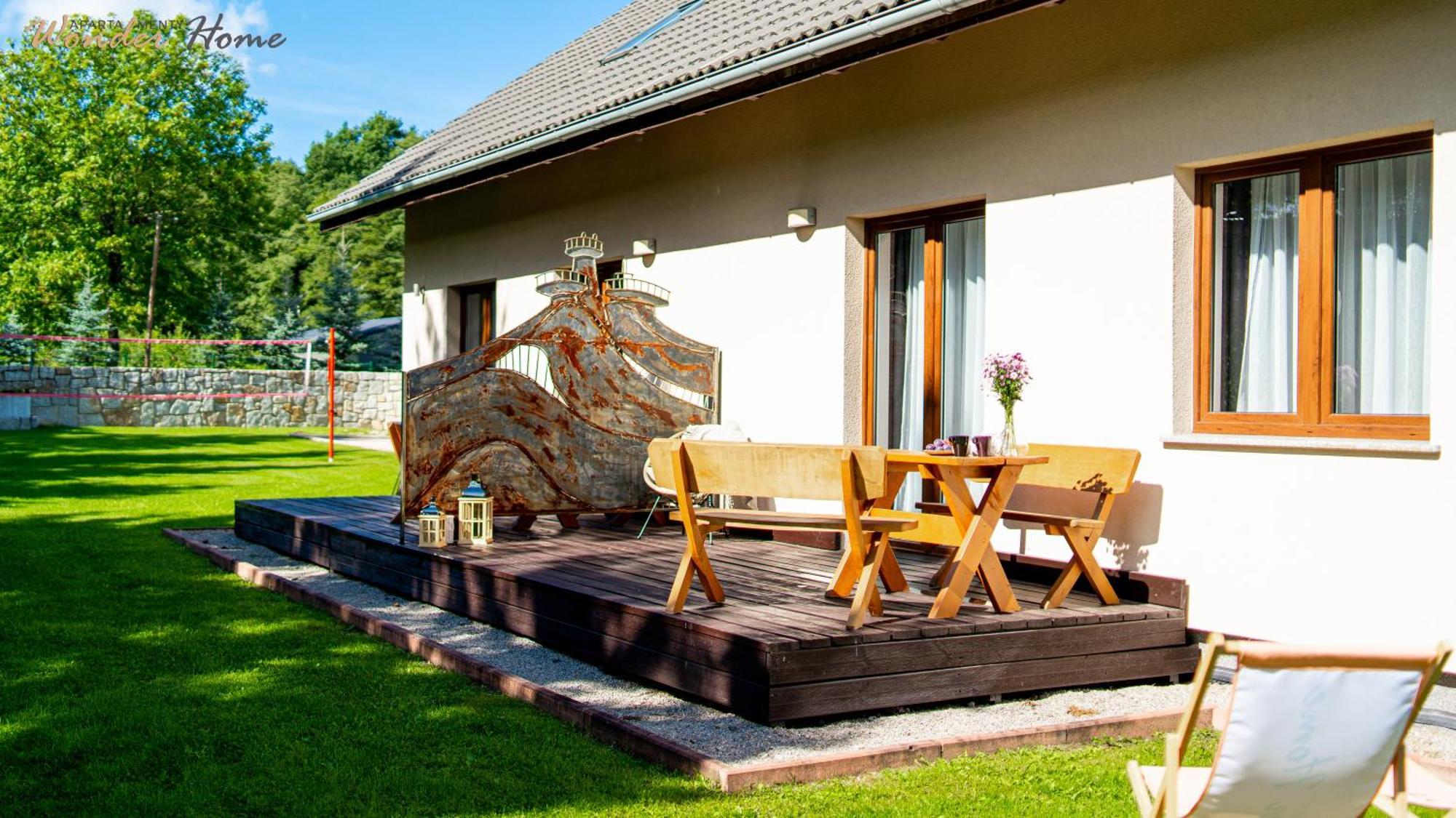 Apartamenty Czerwony Dworek - Duzy Teren Zielony, Plac Zabaw, Miejsce Na Grilla I Staw Z Mozliwoscia Wedkowania, Boisko Мыслаковице Экстерьер фото