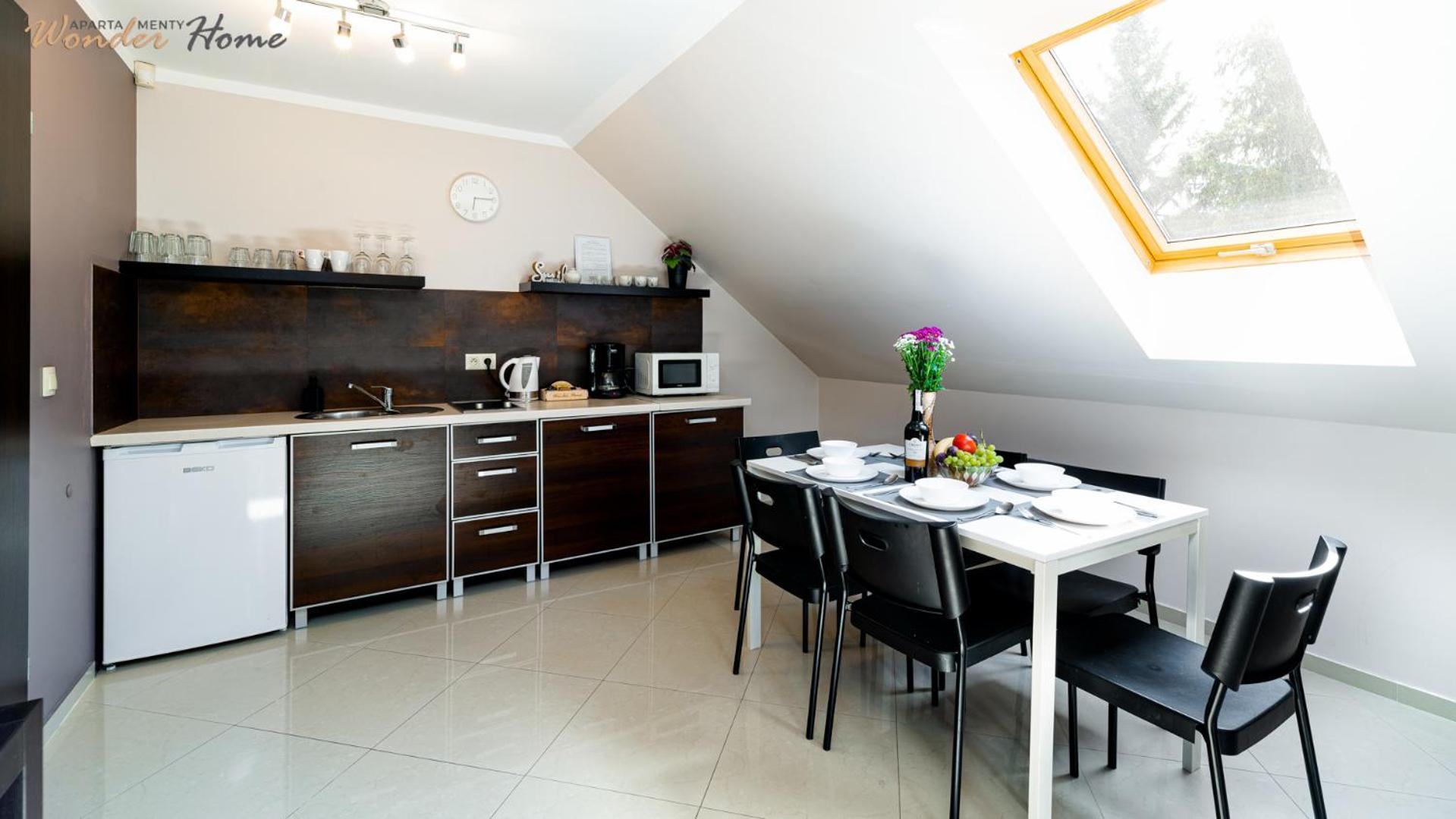 Apartamenty Czerwony Dworek - Duzy Teren Zielony, Plac Zabaw, Miejsce Na Grilla I Staw Z Mozliwoscia Wedkowania, Boisko Мыслаковице Экстерьер фото